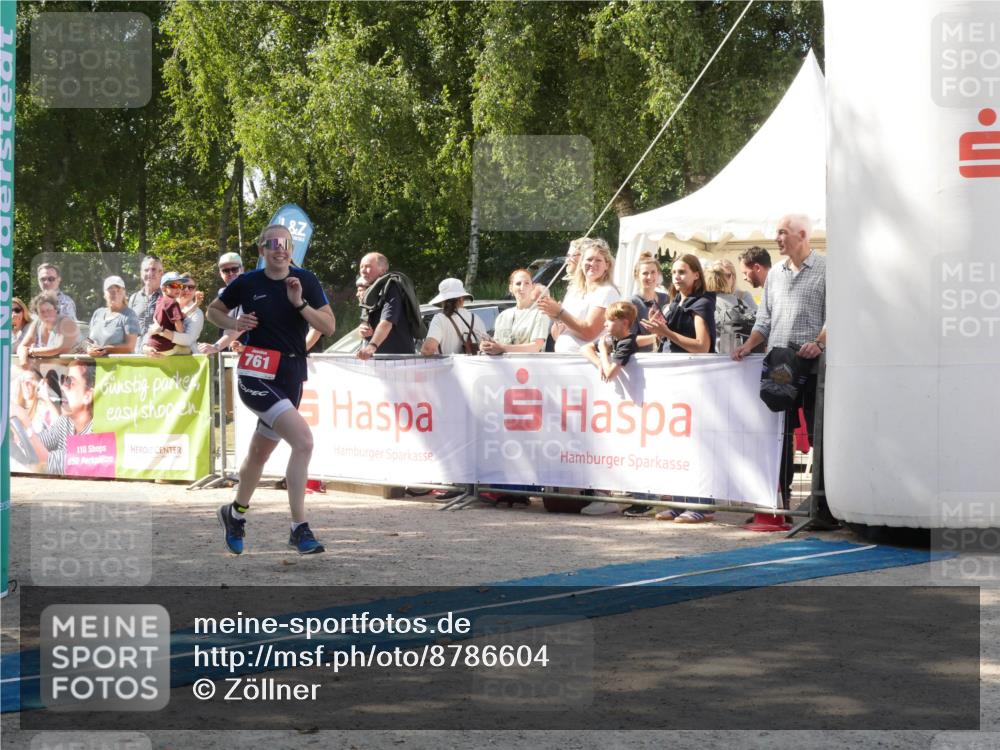 07.09.2025 - 19. Norderstedt Triathlon Zöllner http://msf.ph/oto/8786604 07.09.2025 13:06:07 Ziel 761 meine-sportfotos.de