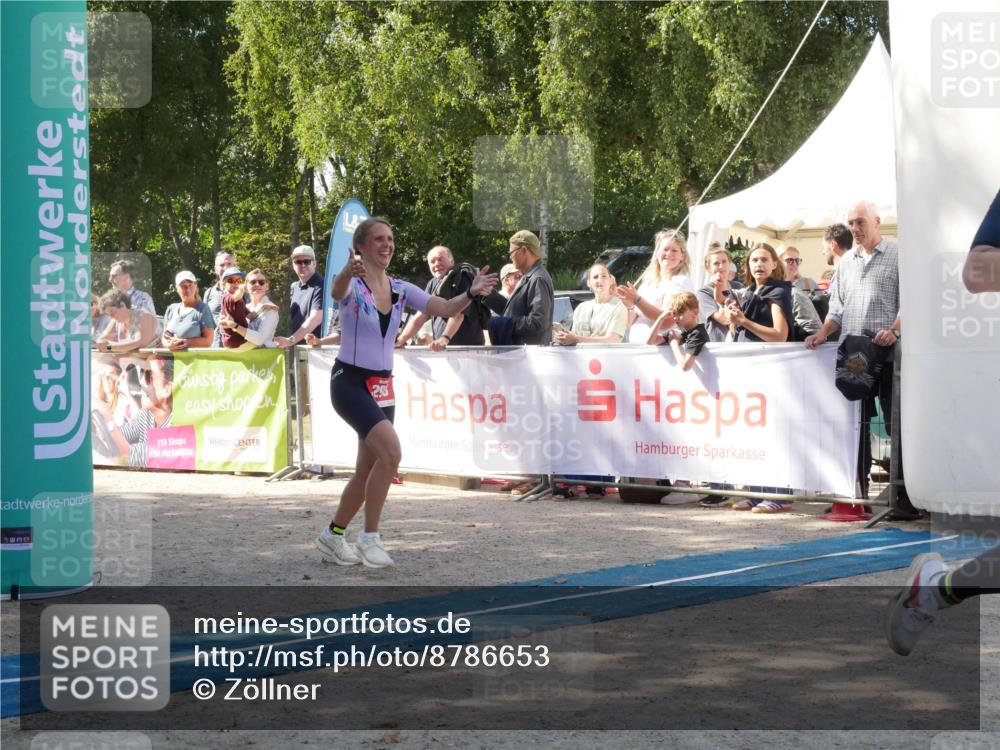 07.09.2025 - 19. Norderstedt Triathlon Zöllner http://msf.ph/oto/8786653 07.09.2025 13:06:34 Ziel 293, 811, 1260 meine-sportfotos.de