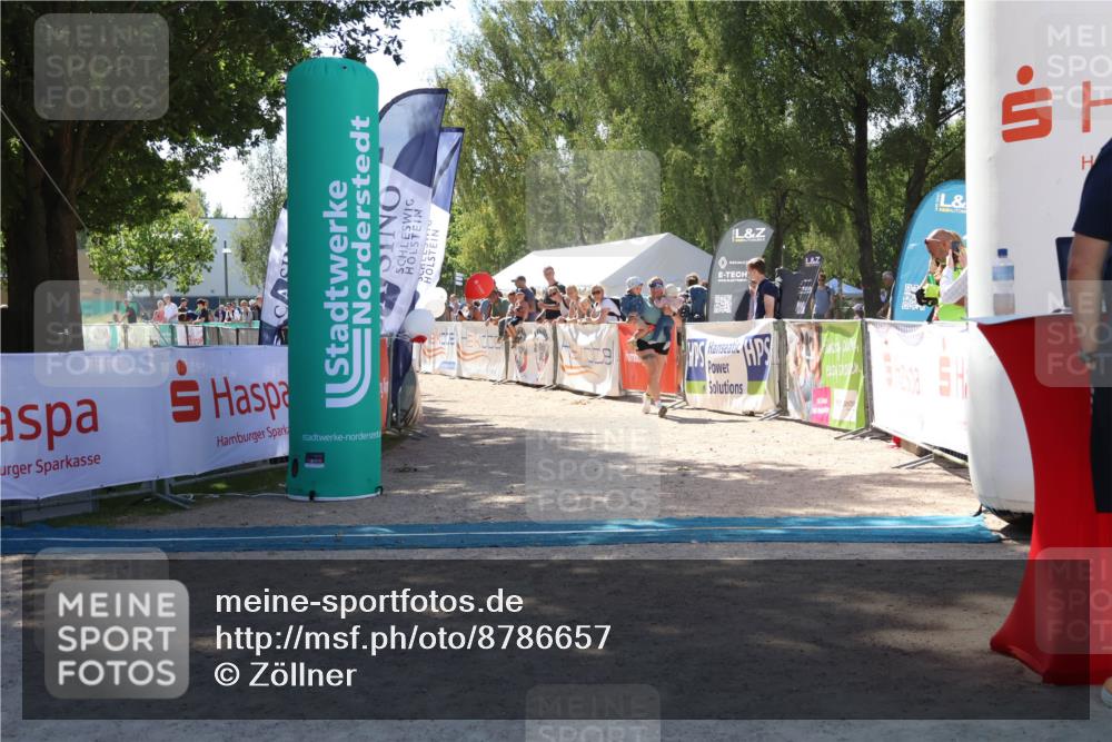 07.09.2025 - 19. Norderstedt Triathlon Zöllner http://msf.ph/oto/8786657 07.09.2025 13:27:32 Ziel 248 meine-sportfotos.de