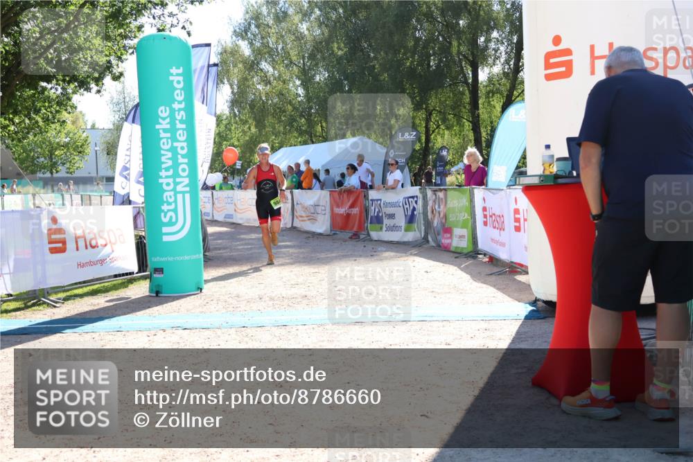 07.09.2025 - 19. Norderstedt Triathlon Zöllner http://msf.ph/oto/8786660 07.09.2025 15:42:48 Ziel 984 meine-sportfotos.de