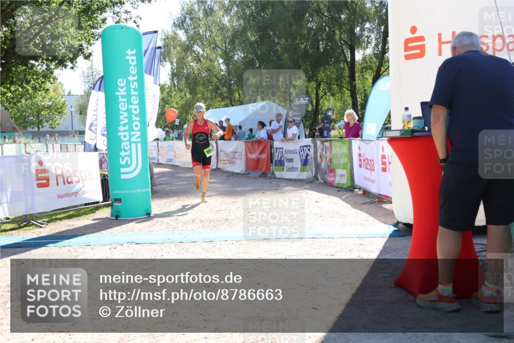 07.09.2025 - 19. Norderstedt Triathlon Zöllner http://msf.ph/oto/8786663 07.09.2025 15:42:48 Ziel 984 meine-sportfotos.de