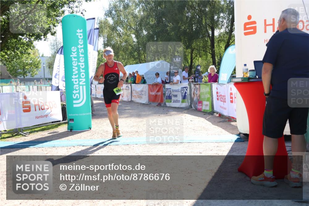 07.09.2025 - 19. Norderstedt Triathlon Zöllner http://msf.ph/oto/8786676 07.09.2025 15:42:49 Ziel 984 meine-sportfotos.de