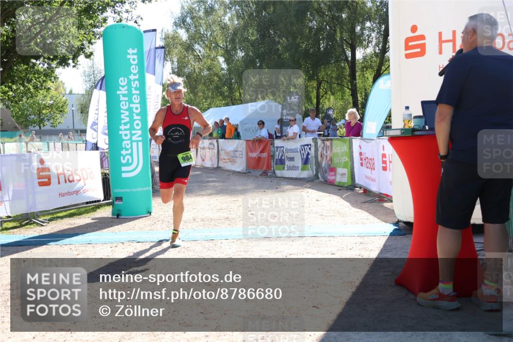 07.09.2025 - 19. Norderstedt Triathlon Zöllner http://msf.ph/oto/8786680 07.09.2025 15:42:50 Ziel 984 meine-sportfotos.de