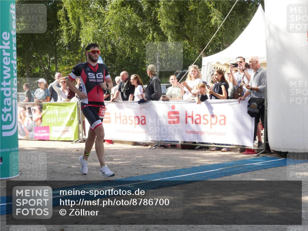 07.09.2025 - 19. Norderstedt Triathlon Zöllner http://msf.ph/oto/8786700 07.09.2025 13:07:51 Ziel 732, 1248 meine-sportfotos.de