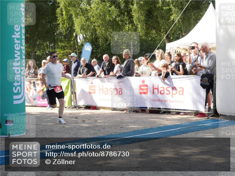 07.09.2025 - 19. Norderstedt Triathlon Zöllner http://msf.ph/oto/8786730 07.09.2025 13:08:02 Ziel 709, 788 meine-sportfotos.de