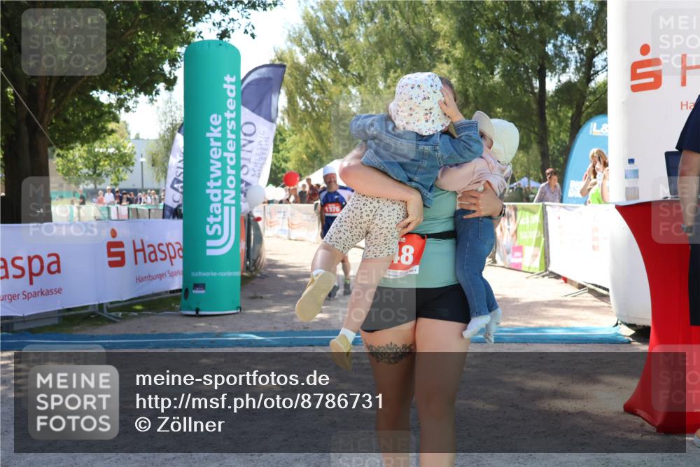 07.09.2025 - 19. Norderstedt Triathlon Zöllner http://msf.ph/oto/8786731 07.09.2025 13:27:40 Ziel 248, 1376 meine-sportfotos.de