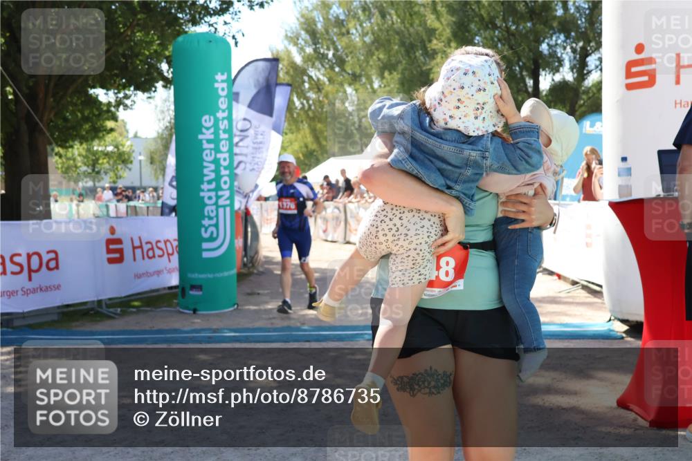 07.09.2025 - 19. Norderstedt Triathlon Zöllner http://msf.ph/oto/8786735 07.09.2025 13:27:40 Ziel 248, 1376 meine-sportfotos.de