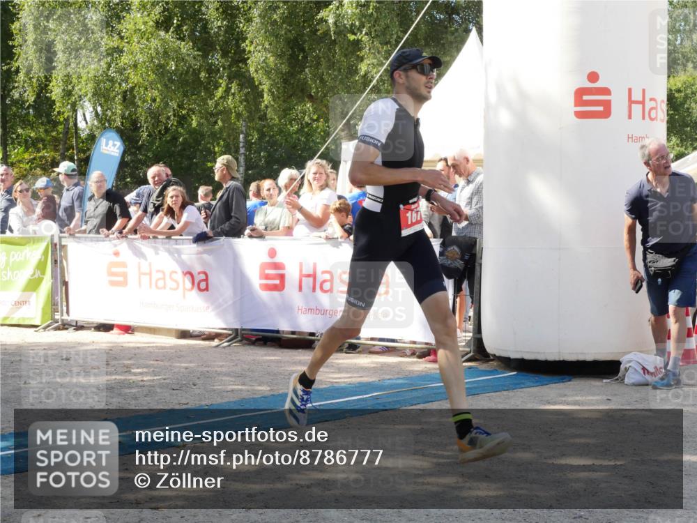 07.09.2025 - 19. Norderstedt Triathlon Zöllner http://msf.ph/oto/8786777 07.09.2025 13:08:36 Ziel 167 meine-sportfotos.de
