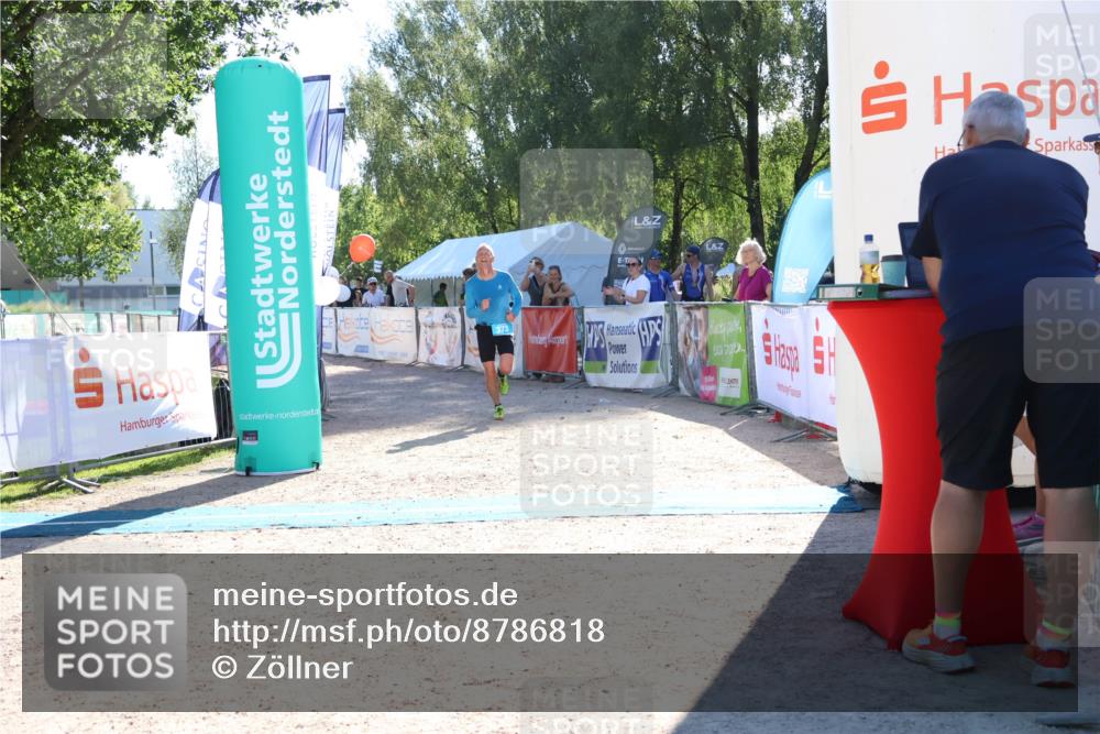 07.09.2025 - 19. Norderstedt Triathlon Zöllner http://msf.ph/oto/8786818 07.09.2025 15:44:21 Ziel 373 meine-sportfotos.de
