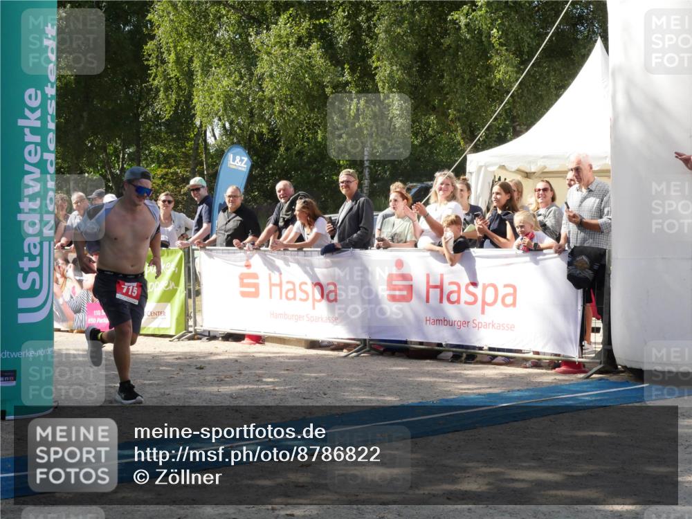 07.09.2025 - 19. Norderstedt Triathlon Zöllner http://msf.ph/oto/8786822 07.09.2025 13:09:39 Ziel 715 meine-sportfotos.de