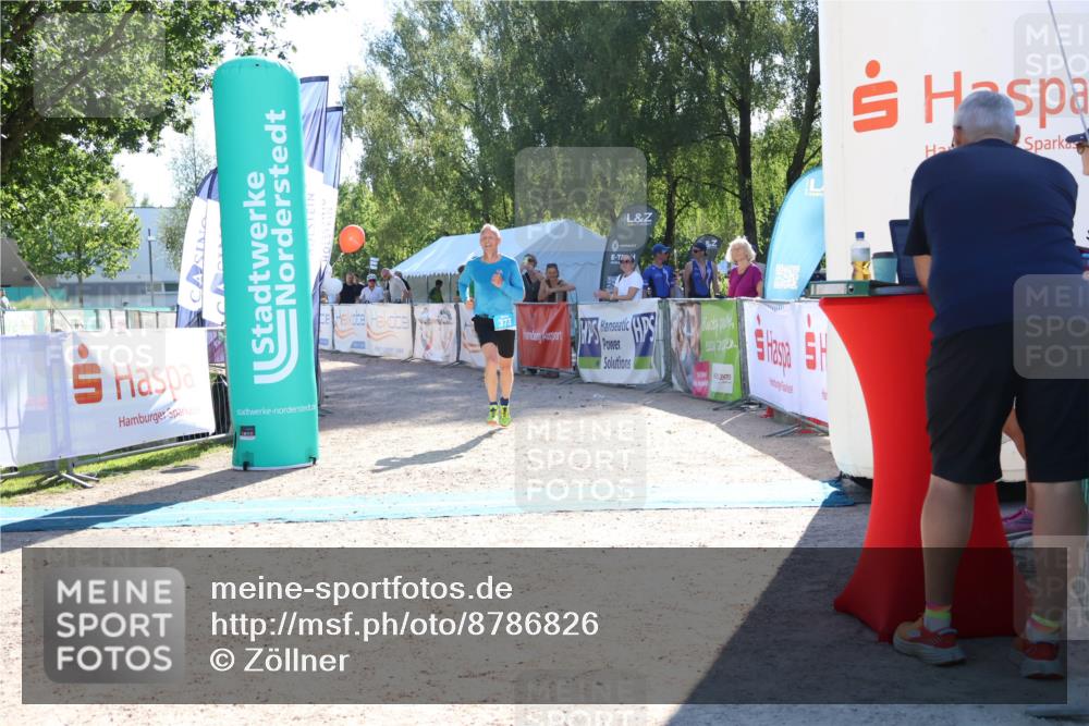07.09.2025 - 19. Norderstedt Triathlon Zöllner http://msf.ph/oto/8786826 07.09.2025 15:44:22 Ziel 373 meine-sportfotos.de