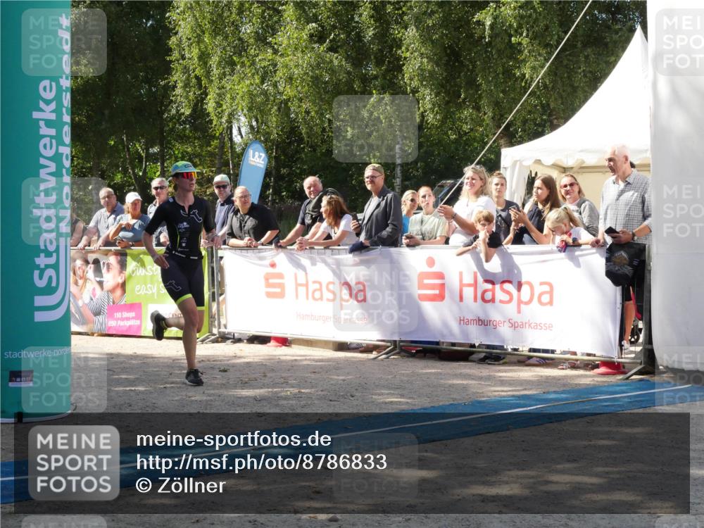 07.09.2025 - 19. Norderstedt Triathlon Zöllner http://msf.ph/oto/8786833 07.09.2025 13:10:29 Ziel 1392 meine-sportfotos.de