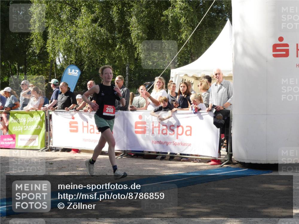 07.09.2025 - 19. Norderstedt Triathlon Zöllner http://msf.ph/oto/8786859 07.09.2025 13:11:10 Ziel 208 meine-sportfotos.de
