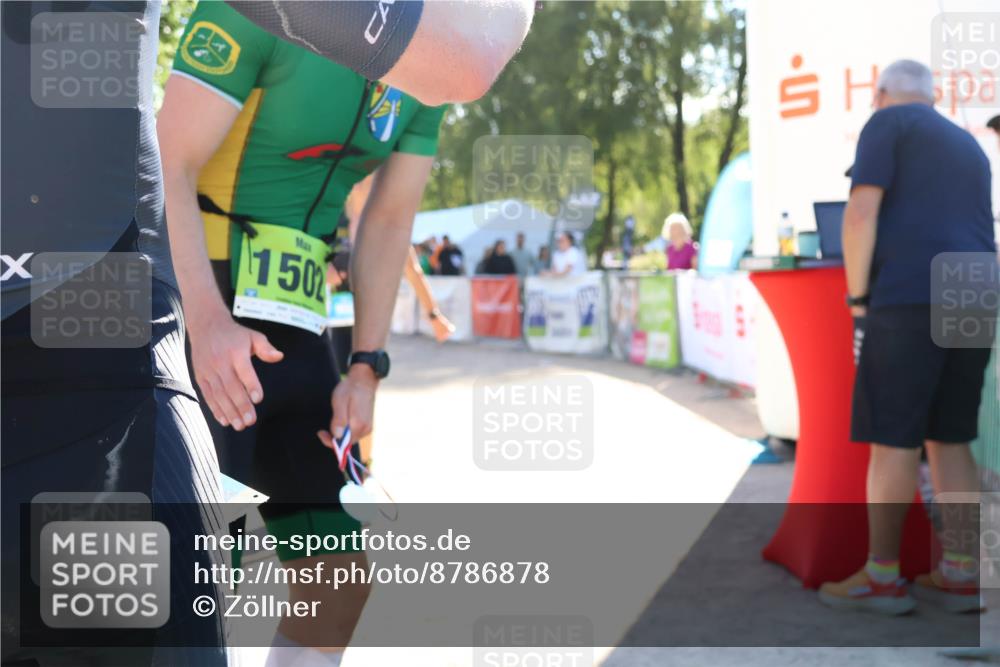 07.09.2025 - 19. Norderstedt Triathlon Zöllner http://msf.ph/oto/8786878 07.09.2025 15:45:36 Ziel 900 meine-sportfotos.de