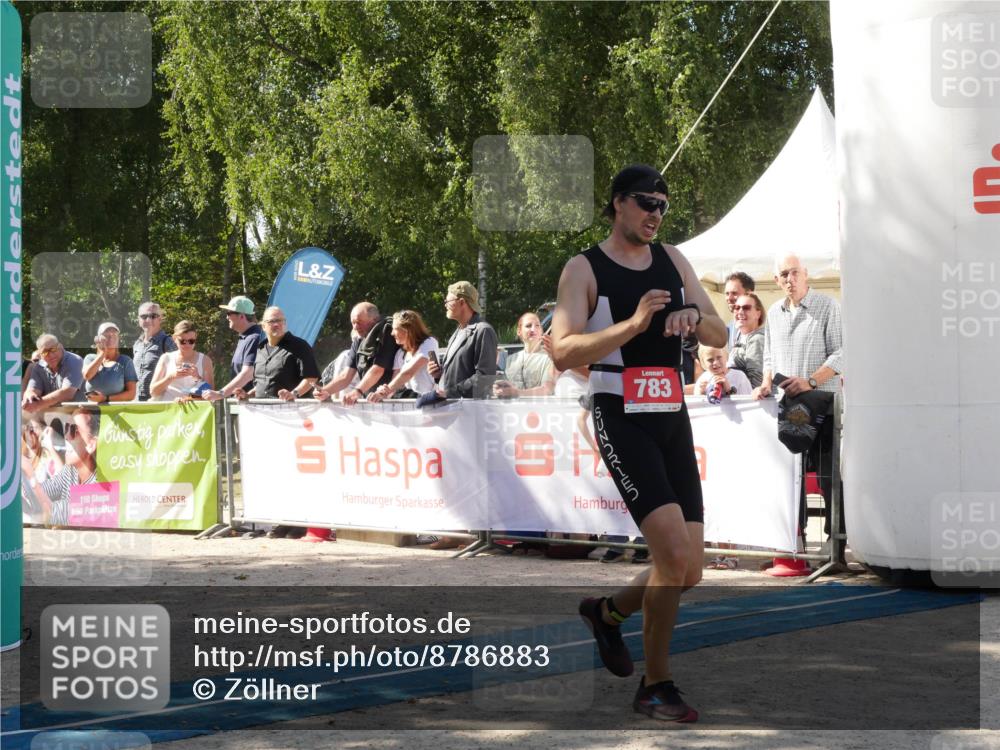 07.09.2025 - 19. Norderstedt Triathlon Zöllner http://msf.ph/oto/8786883 07.09.2025 13:11:21 Ziel 188, 783, 1268 meine-sportfotos.de