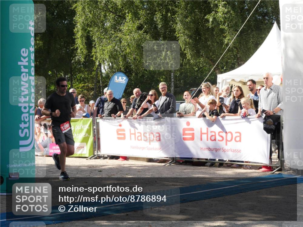 07.09.2025 - 19. Norderstedt Triathlon Zöllner http://msf.ph/oto/8786894 07.09.2025 13:11:34 Ziel 1290 meine-sportfotos.de