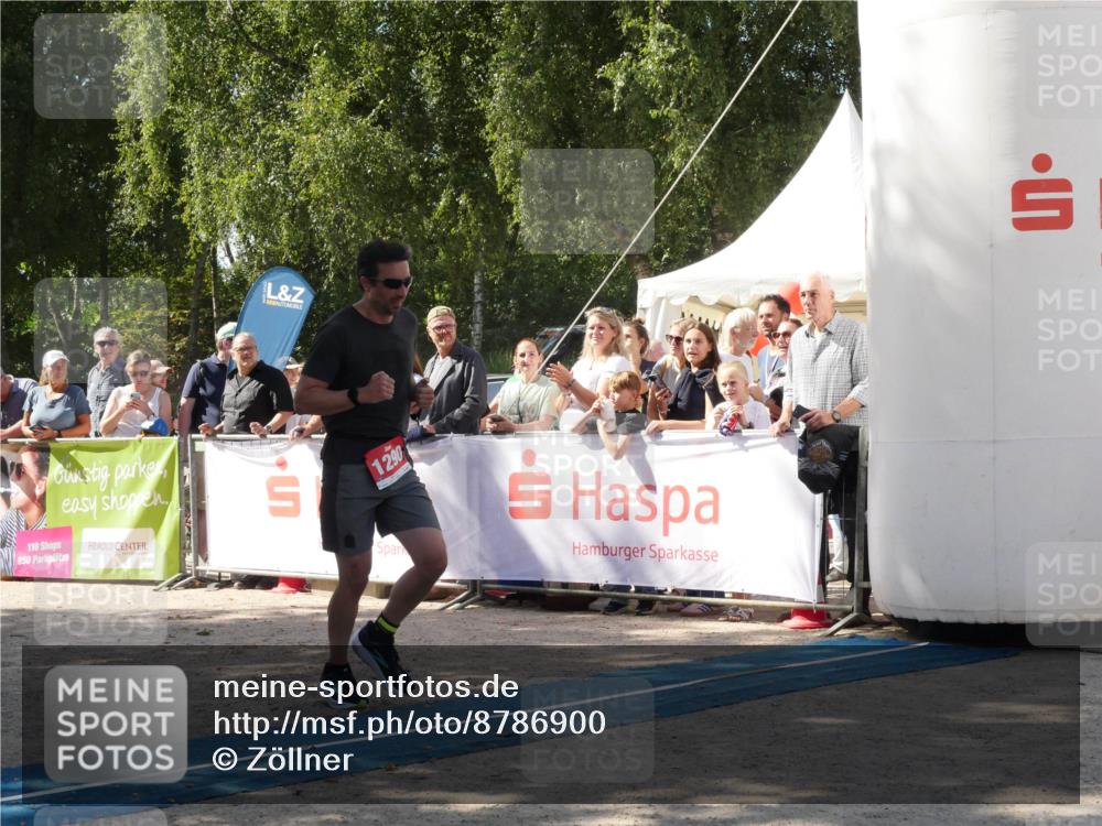 07.09.2025 - 19. Norderstedt Triathlon Zöllner http://msf.ph/oto/8786900 07.09.2025 13:11:35 Ziel 1290 meine-sportfotos.de