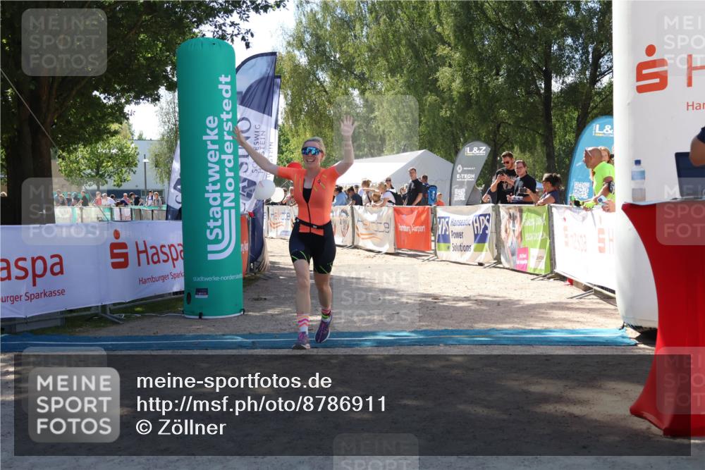 07.09.2025 - 19. Norderstedt Triathlon Zöllner http://msf.ph/oto/8786911 07.09.2025 13:28:58 Ziel 1337 meine-sportfotos.de