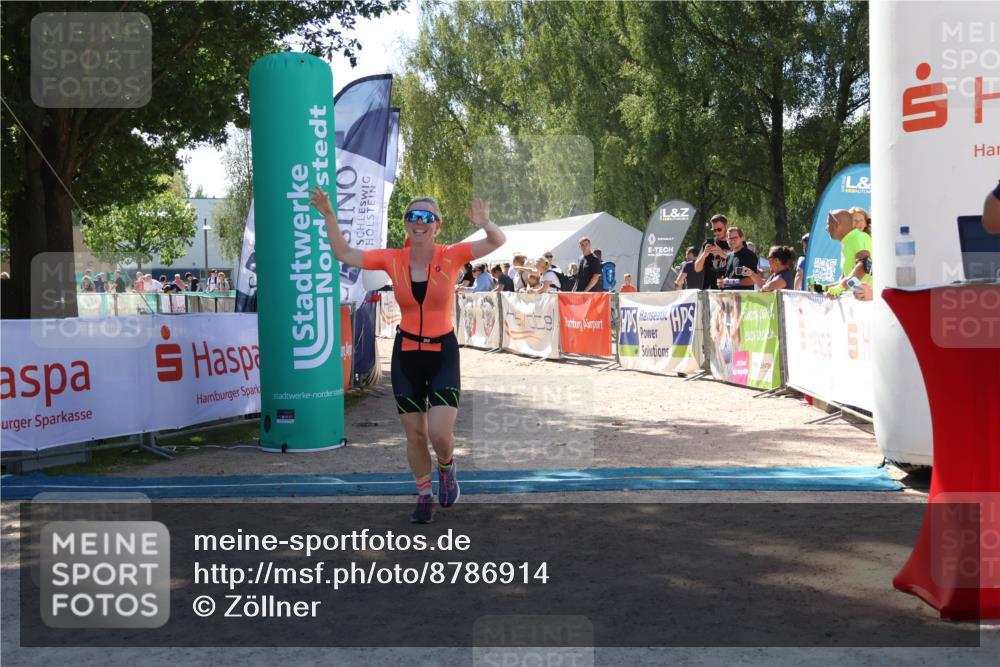 07.09.2025 - 19. Norderstedt Triathlon Zöllner http://msf.ph/oto/8786914 07.09.2025 13:28:59 Ziel 1337 meine-sportfotos.de