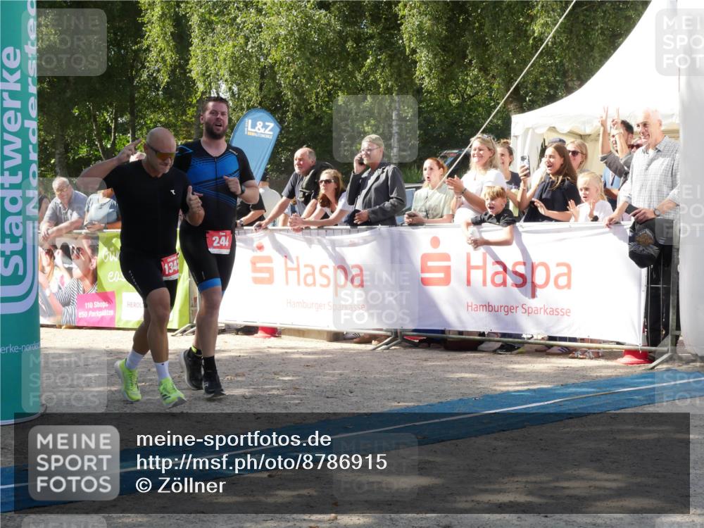 07.09.2025 - 19. Norderstedt Triathlon Zöllner http://msf.ph/oto/8786915 07.09.2025 13:12:02 Ziel 244, 1342 meine-sportfotos.de