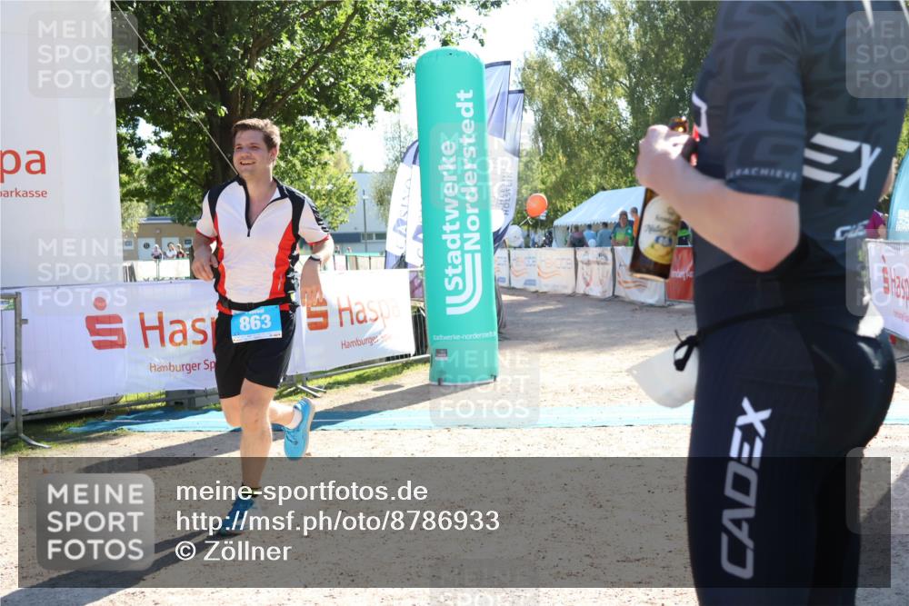 07.09.2025 - 19. Norderstedt Triathlon Zöllner http://msf.ph/oto/8786933 07.09.2025 15:46:40 Ziel 863 meine-sportfotos.de