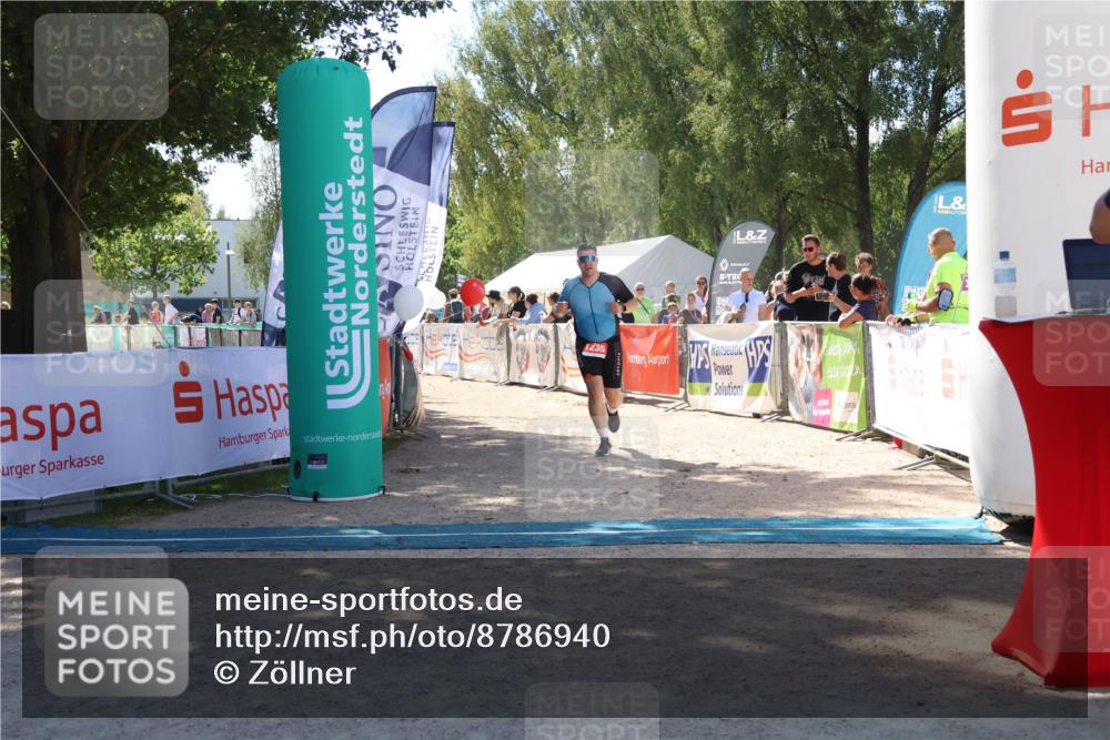 07.09.2025 - 19. Norderstedt Triathlon Zöllner http://msf.ph/oto/8786940 07.09.2025 13:29:21 Ziel 1235 meine-sportfotos.de