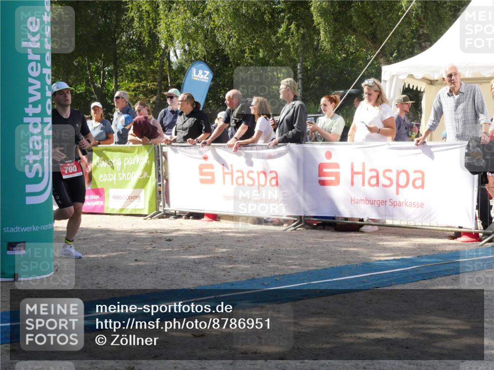 07.09.2025 - 19. Norderstedt Triathlon Zöllner http://msf.ph/oto/8786951 07.09.2025 13:12:32 Ziel 169, 700 meine-sportfotos.de