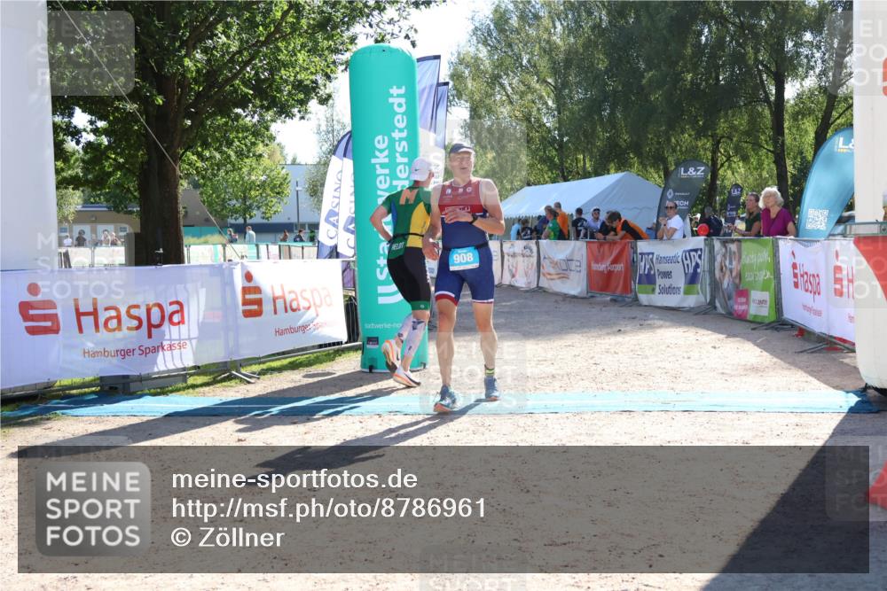 07.09.2025 - 19. Norderstedt Triathlon Zöllner http://msf.ph/oto/8786961 07.09.2025 15:47:10 Ziel 908 meine-sportfotos.de
