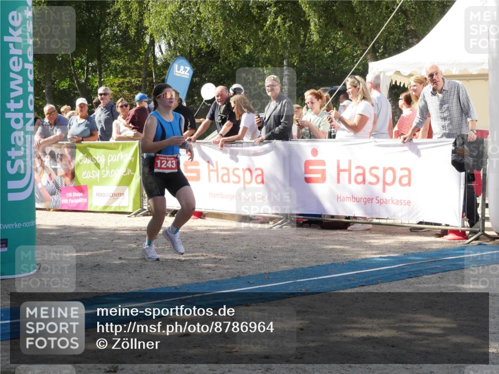 07.09.2025 - 19. Norderstedt Triathlon Zöllner http://msf.ph/oto/8786964 07.09.2025 13:12:40 Ziel 1243 meine-sportfotos.de