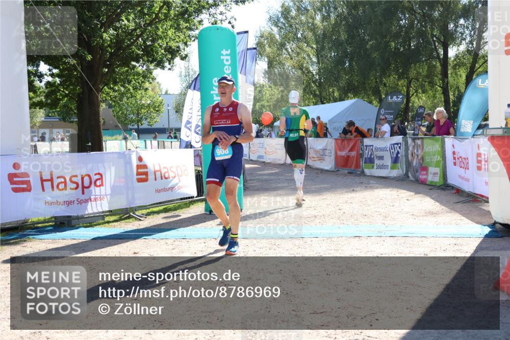 07.09.2025 - 19. Norderstedt Triathlon Zöllner http://msf.ph/oto/8786969 07.09.2025 15:47:10 Ziel 908 meine-sportfotos.de