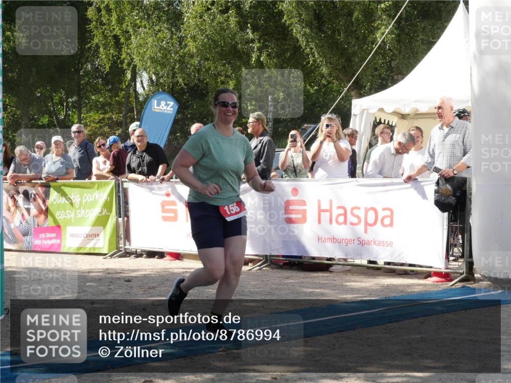 07.09.2025 - 19. Norderstedt Triathlon Zöllner http://msf.ph/oto/8786994 07.09.2025 13:13:13 Ziel 156, 1322 meine-sportfotos.de