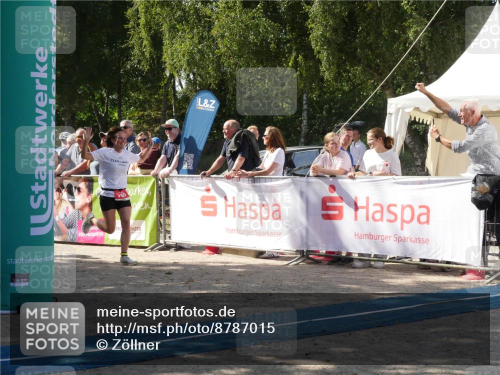 07.09.2025 - 19. Norderstedt Triathlon Zöllner http://msf.ph/oto/8787015 07.09.2025 13:14:14 Ziel 139, 302, 780, 1277, 1293 meine-sportfotos.de