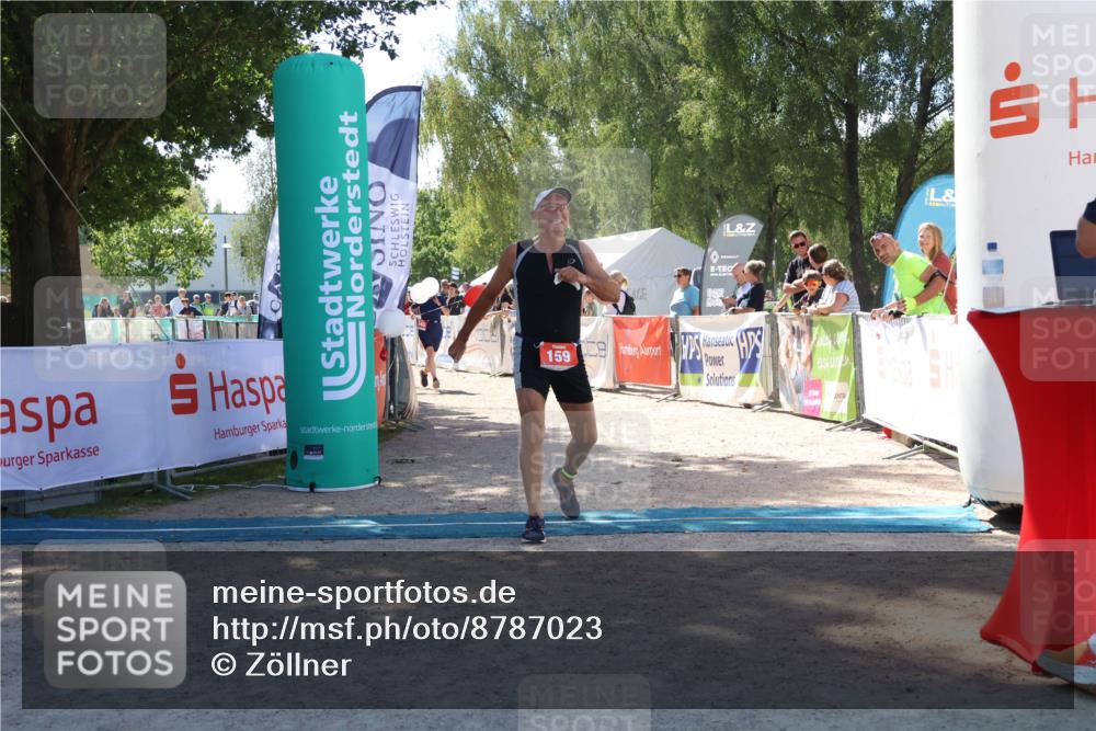 07.09.2025 - 19. Norderstedt Triathlon Zöllner http://msf.ph/oto/8787023 07.09.2025 13:29:58 Ziel 159, 1345 meine-sportfotos.de