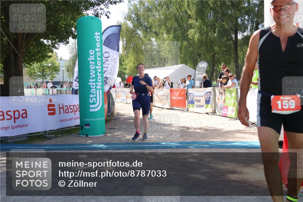 07.09.2025 - 19. Norderstedt Triathlon Zöllner http://msf.ph/oto/8787033 07.09.2025 13:30:02 Ziel 159, 1345, 1391 meine-sportfotos.de