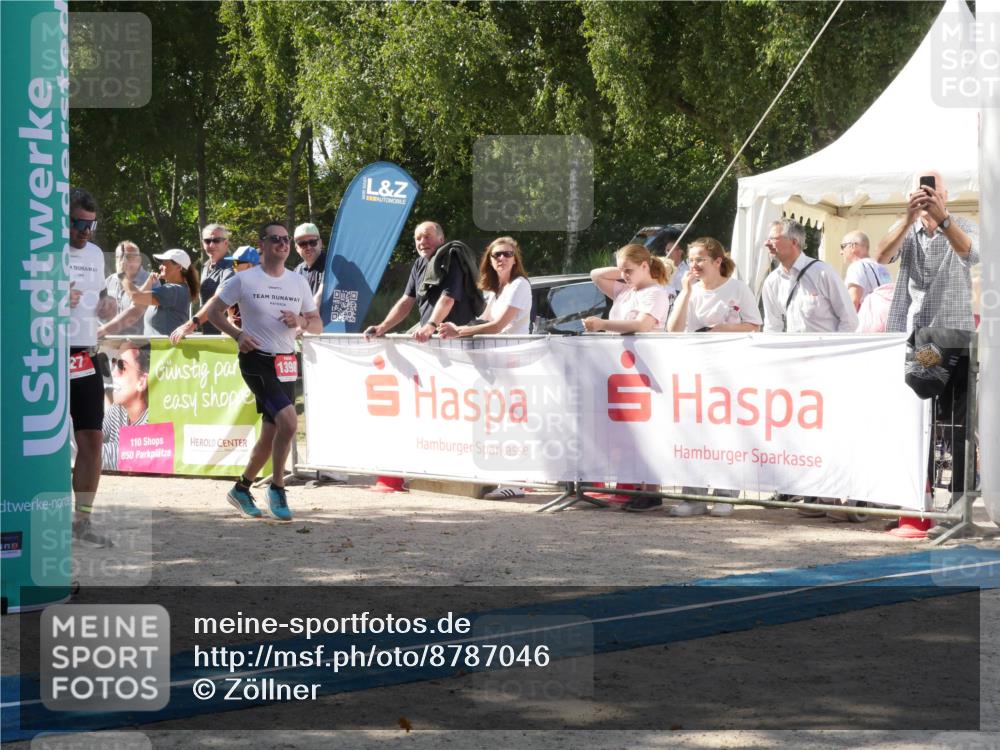 07.09.2025 - 19. Norderstedt Triathlon Zöllner http://msf.ph/oto/8787046 07.09.2025 13:14:21 Ziel 139, 302, 780, 827, 1277, 1293, 1398 meine-sportfotos.de