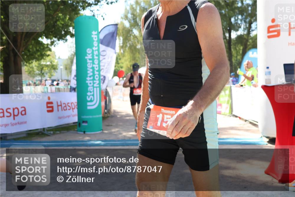 07.09.2025 - 19. Norderstedt Triathlon Zöllner http://msf.ph/oto/8787047 07.09.2025 13:30:04 Ziel 159, 1345, 1391 meine-sportfotos.de