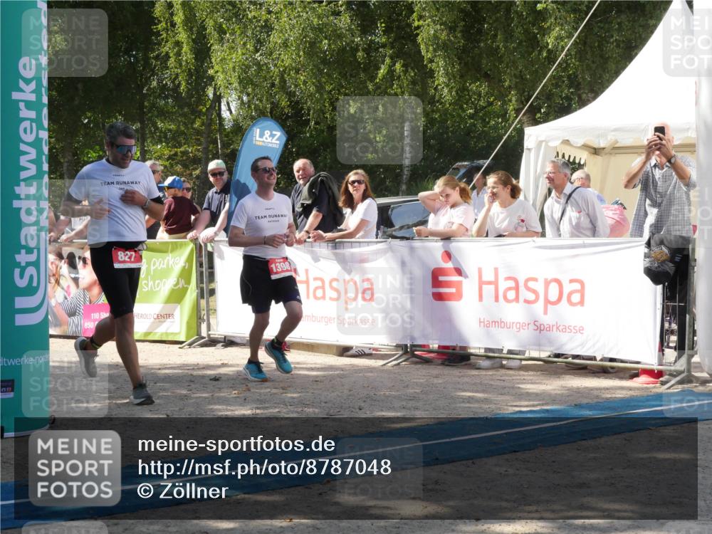 07.09.2025 - 19. Norderstedt Triathlon Zöllner http://msf.ph/oto/8787048 07.09.2025 13:14:22 Ziel 139, 302, 780, 827, 1277, 1293, 1398 meine-sportfotos.de