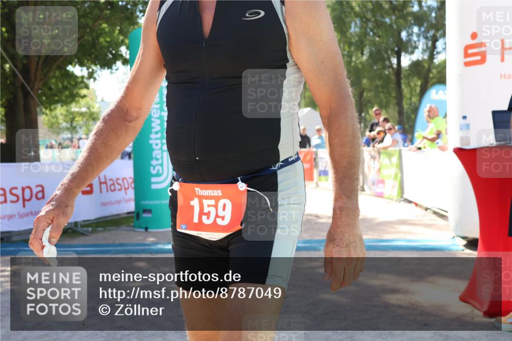 07.09.2025 - 19. Norderstedt Triathlon Zöllner http://msf.ph/oto/8787049 07.09.2025 13:30:04 Ziel 159, 1345, 1391 meine-sportfotos.de