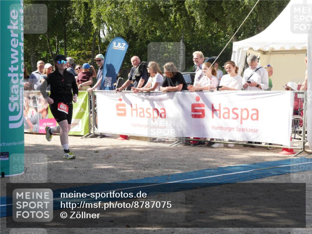 07.09.2025 - 19. Norderstedt Triathlon Zöllner http://msf.ph/oto/8787075 07.09.2025 13:15:08 Ziel 852 meine-sportfotos.de