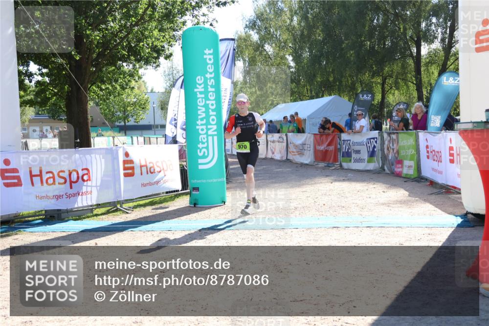 07.09.2025 - 19. Norderstedt Triathlon Zöllner http://msf.ph/oto/8787086 07.09.2025 15:48:49 Ziel 970 meine-sportfotos.de