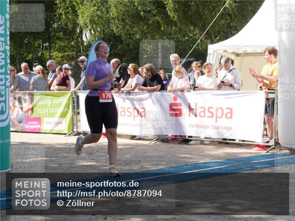 07.09.2025 - 19. Norderstedt Triathlon Zöllner http://msf.ph/oto/8787094 07.09.2025 13:15:20 Ziel 176, 1382 meine-sportfotos.de