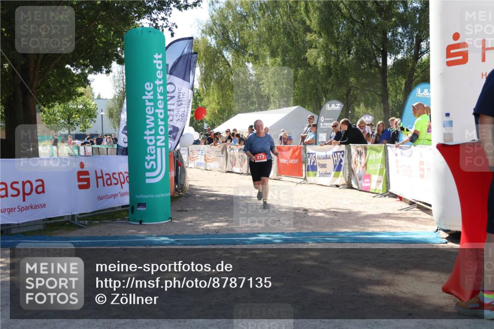 07.09.2025 - 19. Norderstedt Triathlon Zöllner http://msf.ph/oto/8787135 07.09.2025 13:31:06 Ziel 217 meine-sportfotos.de
