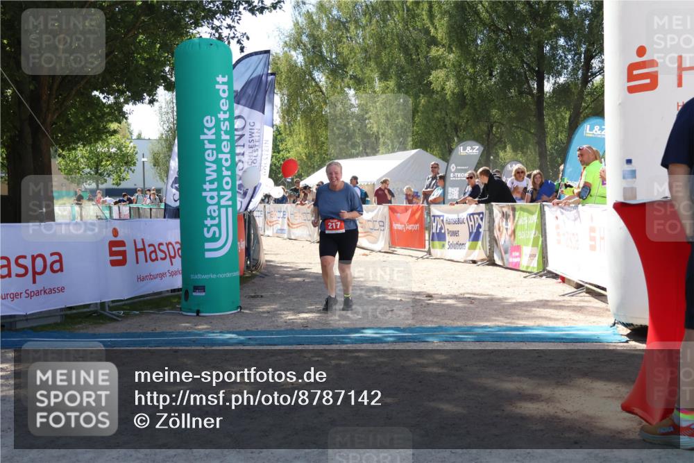 07.09.2025 - 19. Norderstedt Triathlon Zöllner http://msf.ph/oto/8787142 07.09.2025 13:31:06 Ziel 217 meine-sportfotos.de