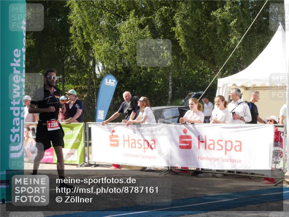 07.09.2025 - 19. Norderstedt Triathlon Zöllner http://msf.ph/oto/8787161 07.09.2025 13:16:58 Ziel 1238 meine-sportfotos.de