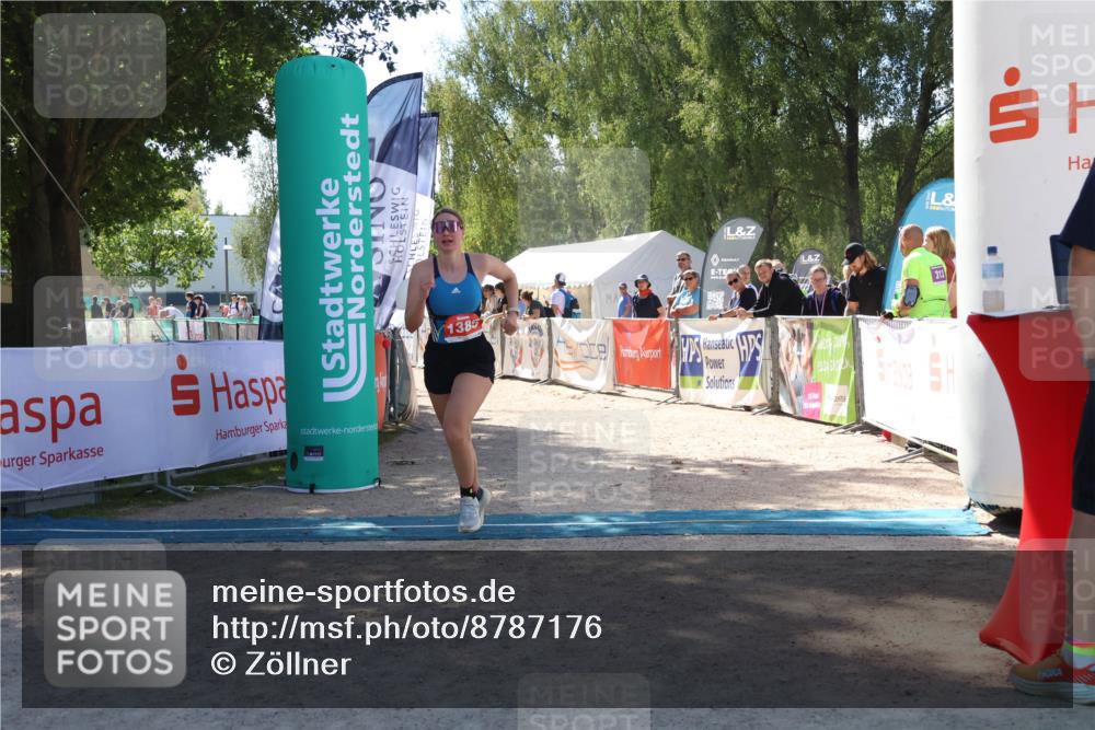 07.09.2025 - 19. Norderstedt Triathlon Zöllner http://msf.ph/oto/8787176 07.09.2025 13:31:20 Ziel 1385 meine-sportfotos.de