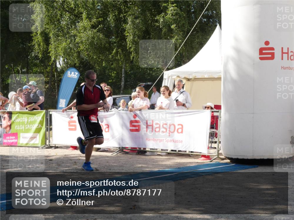 07.09.2025 - 19. Norderstedt Triathlon Zöllner http://msf.ph/oto/8787177 07.09.2025 13:17:10 Ziel 786 meine-sportfotos.de