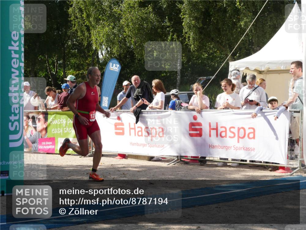 07.09.2025 - 19. Norderstedt Triathlon Zöllner http://msf.ph/oto/8787194 07.09.2025 13:18:22 Ziel 1216 meine-sportfotos.de