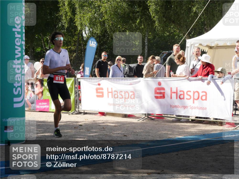 07.09.2025 - 19. Norderstedt Triathlon Zöllner http://msf.ph/oto/8787214 07.09.2025 13:18:56 Ziel 814 meine-sportfotos.de
