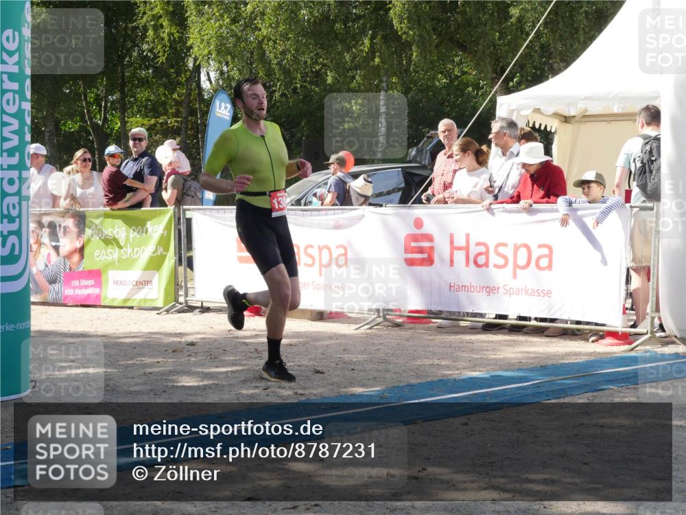 07.09.2025 - 19. Norderstedt Triathlon Zöllner http://msf.ph/oto/8787231 07.09.2025 13:19:17 Ziel 1384 meine-sportfotos.de