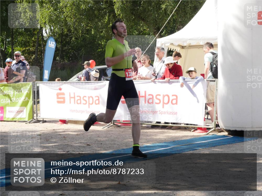 07.09.2025 - 19. Norderstedt Triathlon Zöllner http://msf.ph/oto/8787233 07.09.2025 13:19:17 Ziel 1384 meine-sportfotos.de